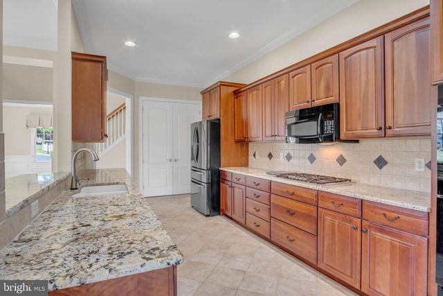 427 CARMELLA DRIVE, Mechanicsburg, PA 17050