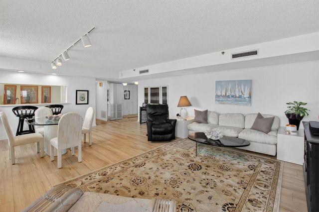 3420 S Ocean Boulevard 12t, Highland Beach, FL 33487