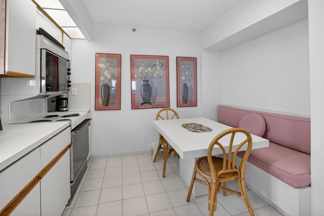 3420 S Ocean Boulevard 12t, Highland Beach, FL 33487