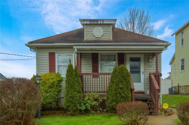 916 Temple Ave, New Castle, PA 16101