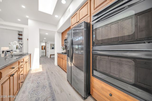 11151 E PROSPECT POINT Drive, Scottsdale, AZ 85262