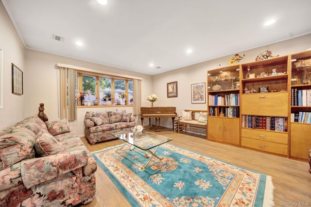 622 Harrison Avenue, East Meadow, NY 11554