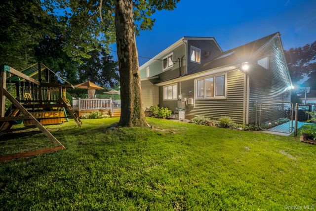 622 Harrison Avenue, East Meadow, NY 11554