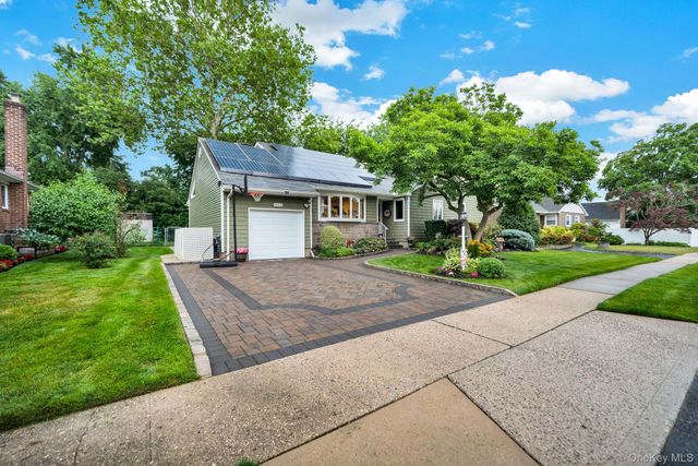 622 Harrison Avenue, East Meadow, NY 11554