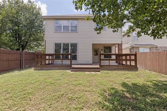 11860 Porcupine Drive, Fort Worth, TX 76244