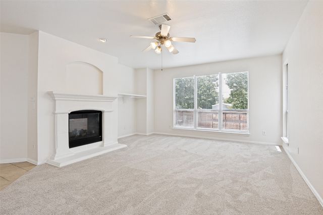 11860 Porcupine Drive, Fort Worth, TX 76244