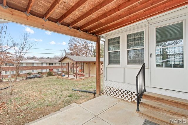 2051 Goodale Avenue, St Louis, MO 63114