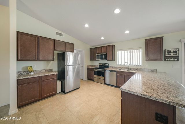 13105 S 209th Lane, Buckeye, AZ 85326