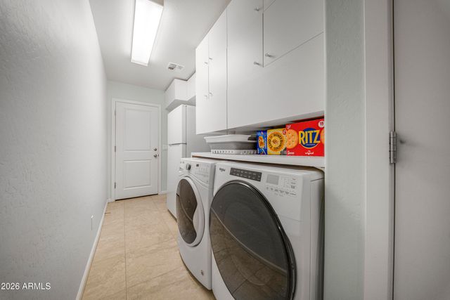 13105 S 209th Lane, Buckeye, AZ 85326