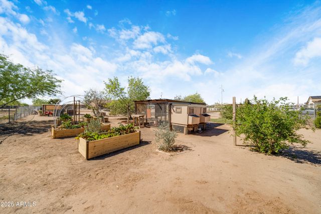 13105 S 209th Lane, Buckeye, AZ 85326