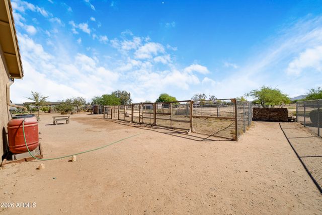 13105 S 209th Lane, Buckeye, AZ 85326