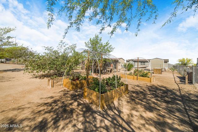 13105 S 209th Lane, Buckeye, AZ 85326
