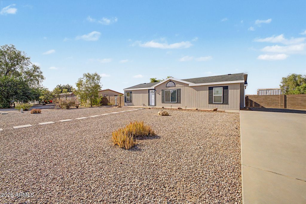 828 E Quentin Lane, San Tan Valley, AZ 85140 — photo 5