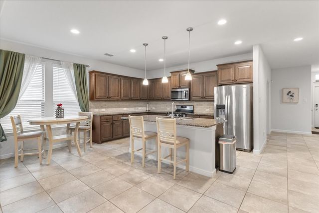 1080 Mooring Drive, Azle, TX 76020