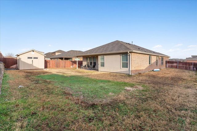 1080 Mooring Drive, Azle, TX 76020