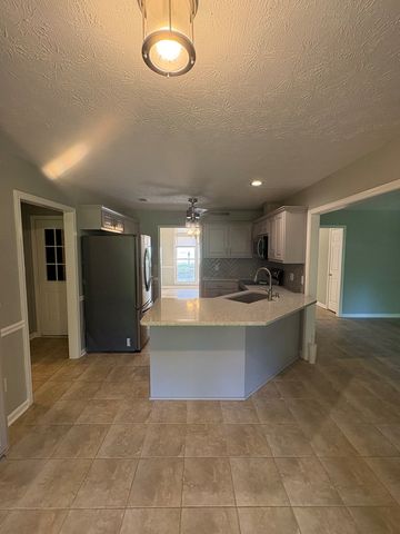 6742 Stone Creek Court, Columbus, GA 31909