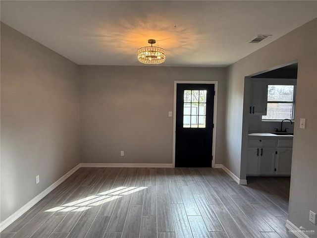 803 W Dove Avenue, Pharr, TX 78577