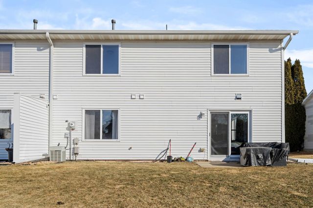 2350 Downing Avenue, Shakopee, MN 55379