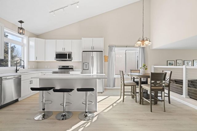 2350 Downing Avenue, Shakopee, MN 55379