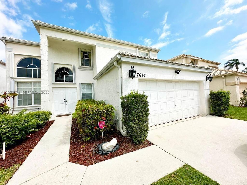 7647 Rockport Circle, Lake Worth, FL 33467