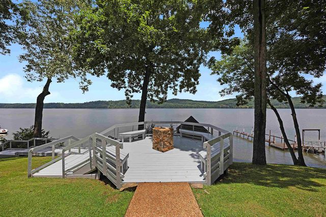 160 ROBERTS BEAR CREEK RD, Cherokee, AL 35616