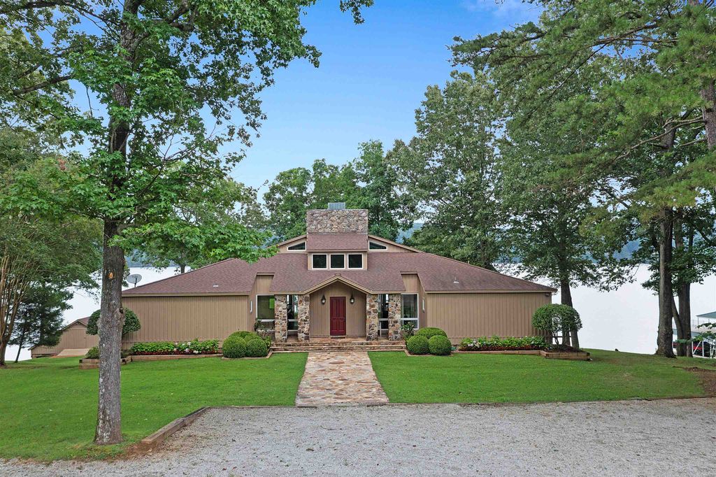 160 ROBERTS BEAR CREEK RD, Cherokee, AL 35616
