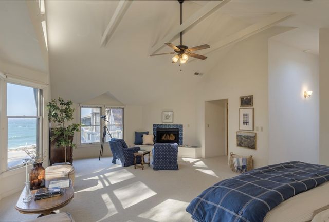 111 12th Street, Pacific Grove, CA 93950