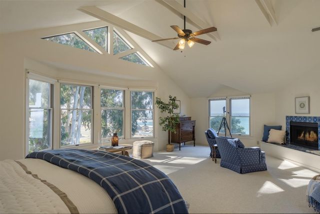 111 12th Street, Pacific Grove, CA 93950