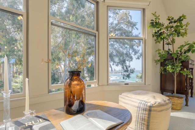 111 12th Street, Pacific Grove, CA 93950