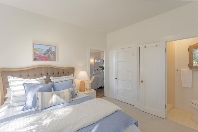 111 12th Street, Pacific Grove, CA 93950
