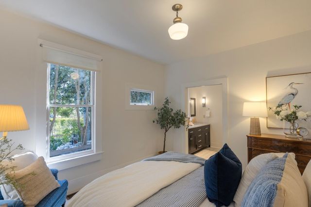 111 12th Street, Pacific Grove, CA 93950