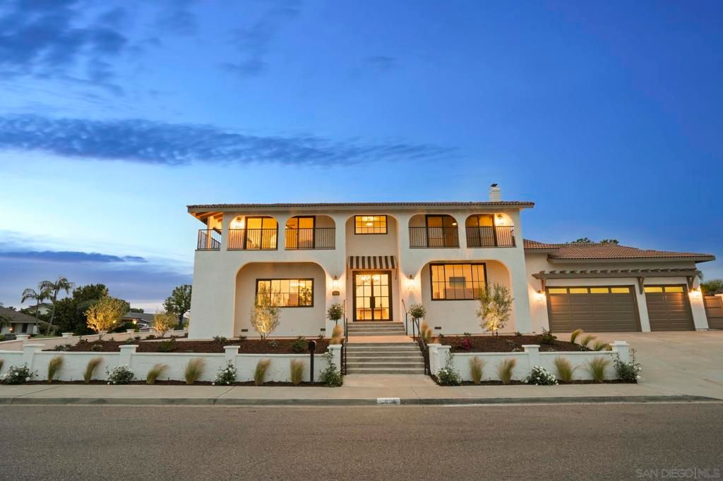 2904 Levante St, Carlsbad, CA 92009