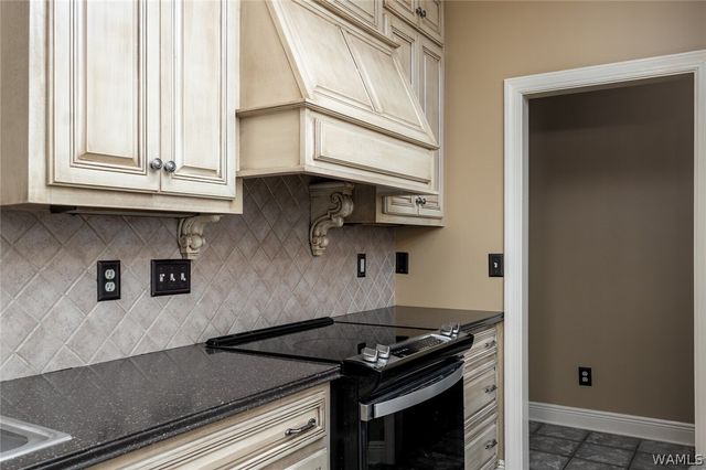 1540 Morgan, Tuscaloosa, AL 35405
