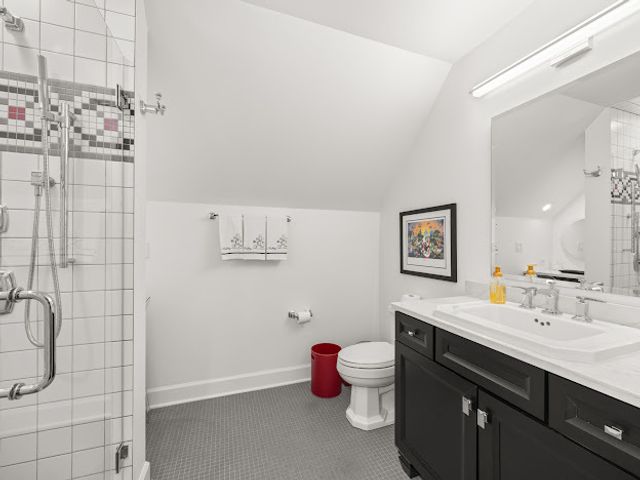 1624 Bull Valley Drive, Woodstock, IL 60098