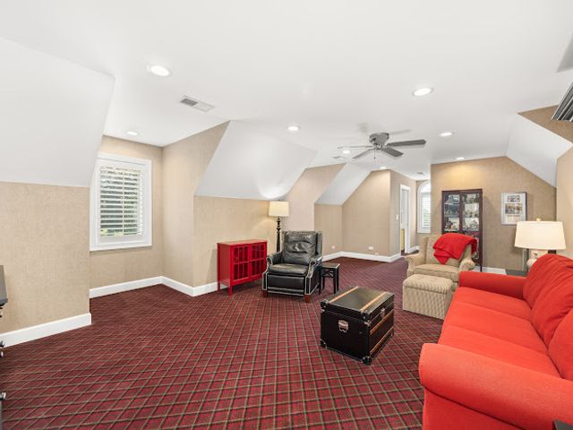 1624 Bull Valley Drive, Woodstock, IL 60098