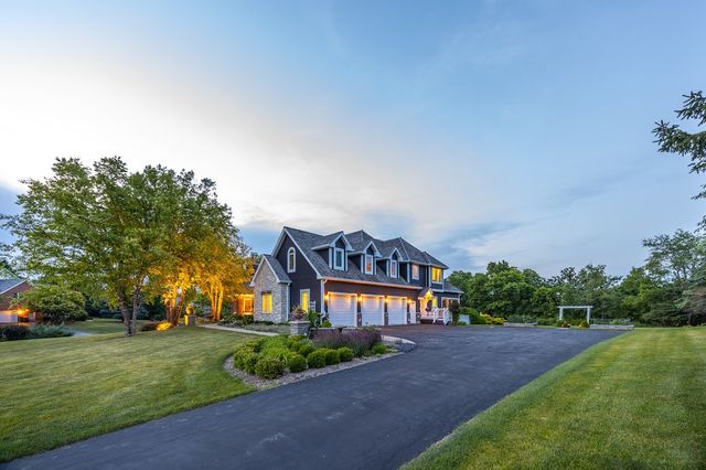 1624 Bull Valley Drive, Woodstock, IL 60098