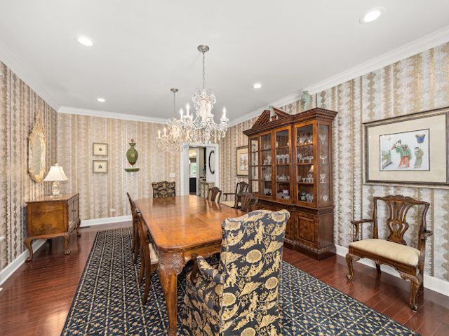 1624 Bull Valley Drive, Woodstock, IL 60098