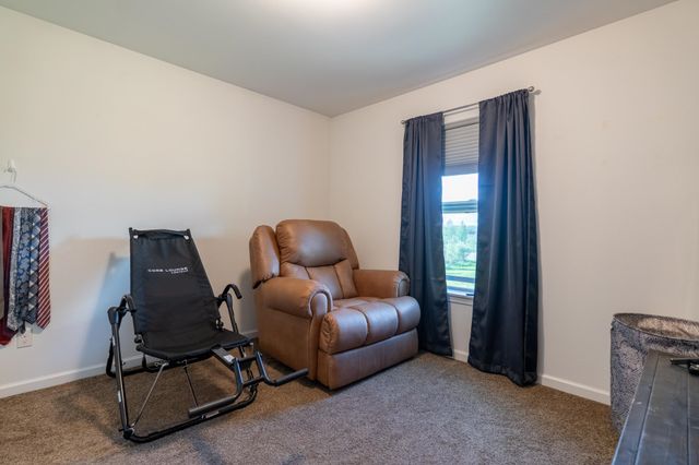 635 W FOURTH AVENUE, North Pole, AK 99705
