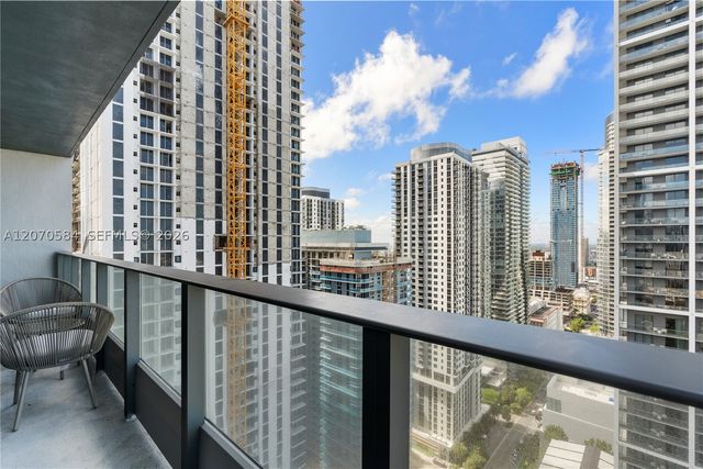 121 NE 5th St 3312, Miami, FL 33132