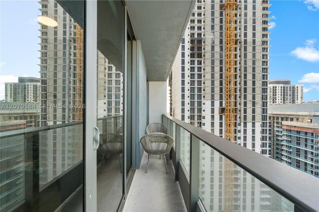 121 NE 5th St 3312, Miami, FL 33132