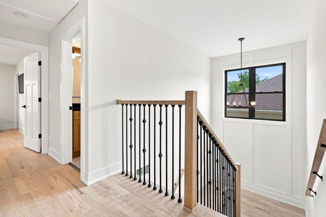 11173 S Longwood Drive, Chicago, IL 60643