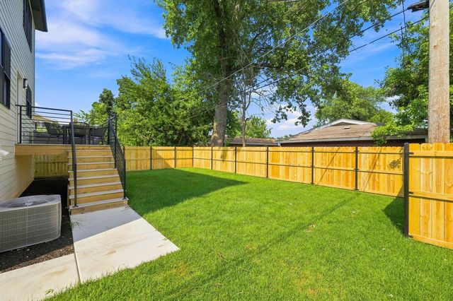 11173 S Longwood Drive, Chicago, IL 60643