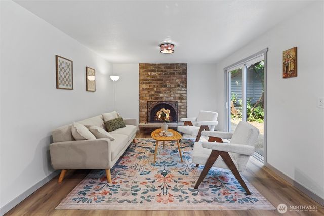 3022 254th Avenue SE, Sammamish, WA 98075