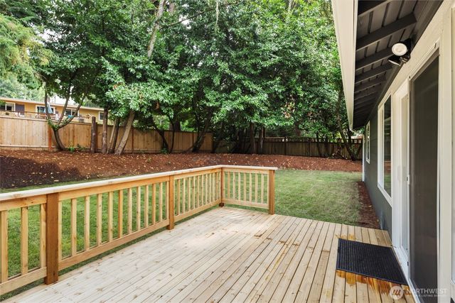 3022 254th Avenue SE, Sammamish, WA 98075