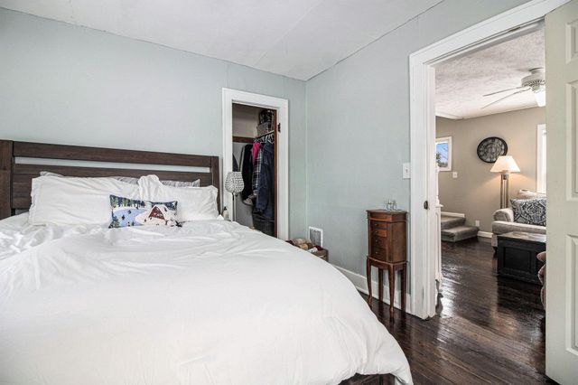 4381 100th Street Sw, Byron Twp, MI 49315