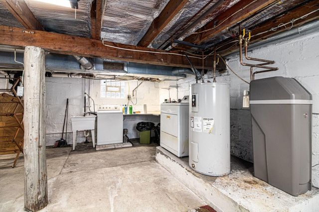 4381 100th Street Sw, Byron Twp, MI 49315