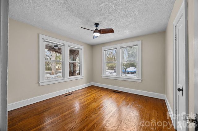 915 Lincolnton Road, Salisbury, NC 28144