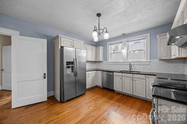 915 Lincolnton Road, Salisbury, NC 28144