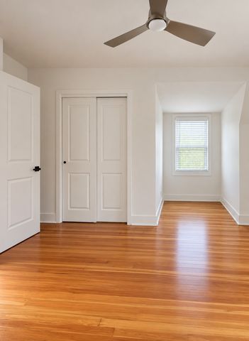 5659 N Olcott Avenue, Chicago, IL 60631