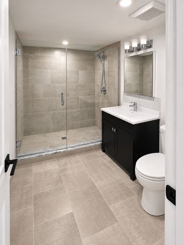 5659 N Olcott Avenue, Chicago, IL 60631